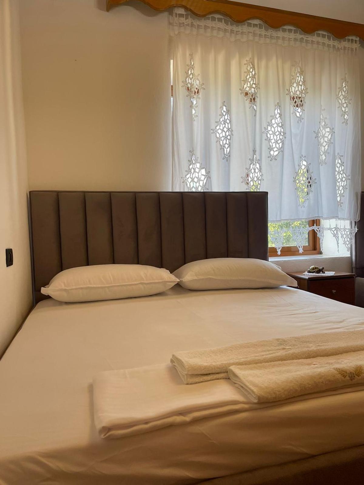Guest House Lengo Gjirokaster Exterior photo