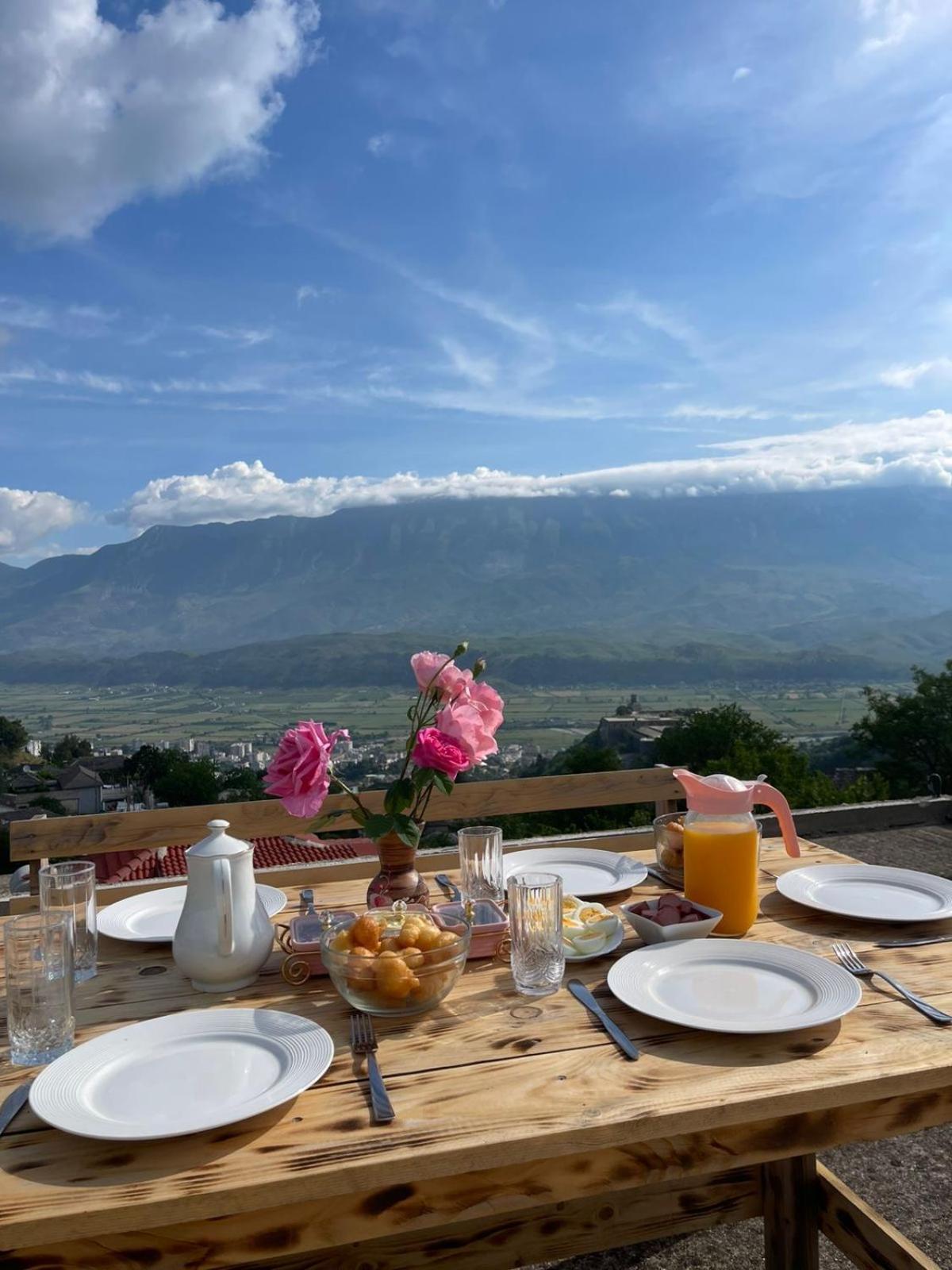 Guest House Lengo Gjirokaster Exterior photo